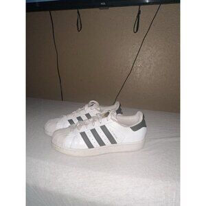 Adidas Superstar Girls 4 Youth S81019 White Black Running Shoes